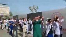 Başakşehir Çam ve Sakura Şehir Hastanesi'ndeki sağlık çalışanları eylemlerinin ikinci gününde