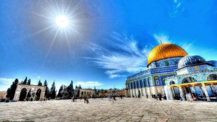 الآذان بصوت الشيخ عبد الباسط عبد الصمد رائع جداً و بجودة عالية