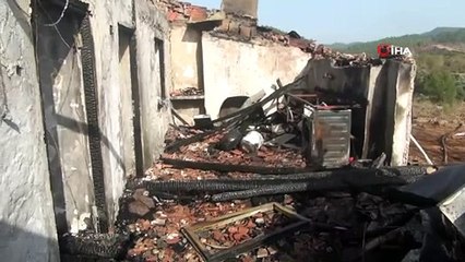 Evi küle dönen vatandaş: “Cumaya gidecek elbisem yok”