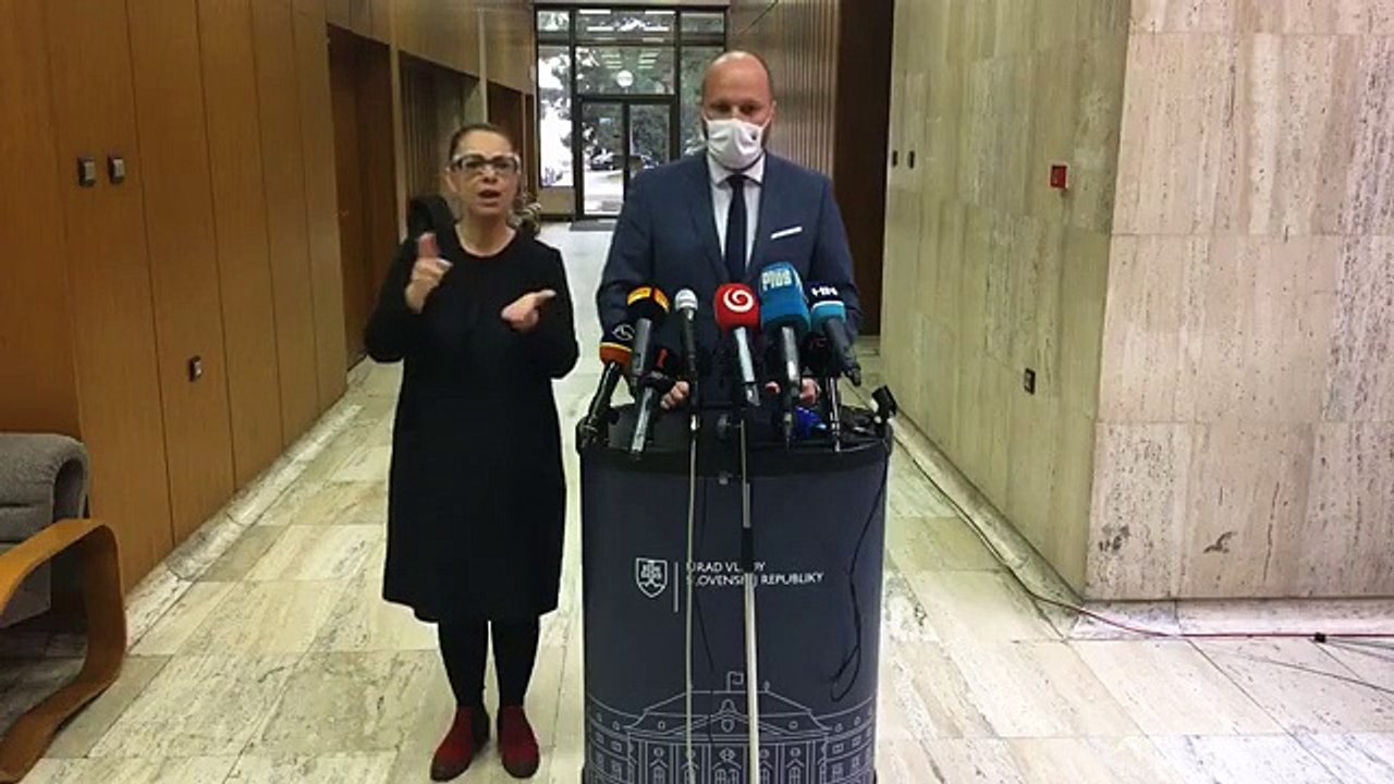 ZÁZNAM: Brífing ministra obrany J. Naďa