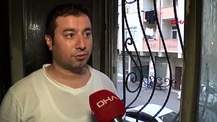 Anne ve bebeklerinin evi alev topuna döndü. Çığlık sesleri mahalleyi inletti