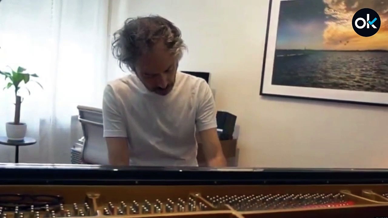 Sánchez presenta su plan económico con el ‘Himno de la Alegría’ pese a la crisis y los 47.000 muertos