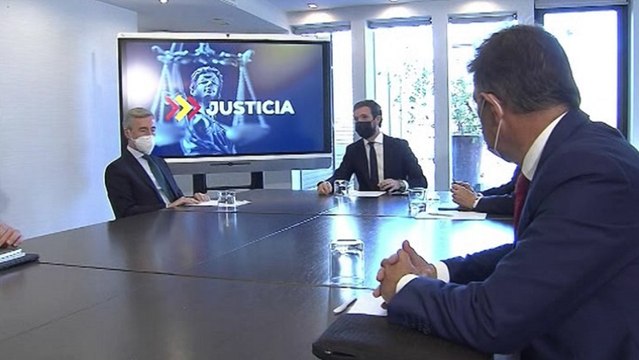Reunión de Casado con ex ministros de Justicia del PP y Enrique López