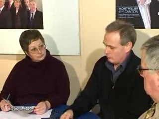 Branle bas de combat à la permanence du Nouveau Centre