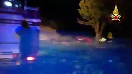 Alà dei Sardi (SS) - Auto esce di strada e si ribalta (07.10.20)