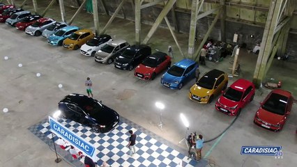 Mazda 3 salon Caradisiac