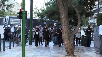 El partido neonazi griego Amanecer Dorado es declarado "organización criminal" en un juicio histórico