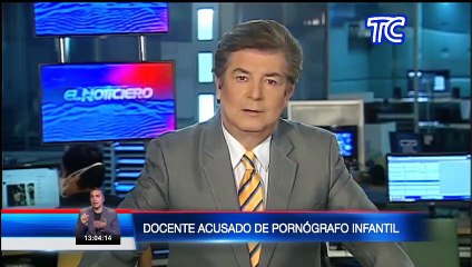 Docente acusado de pornografía infantil con sus alumnas