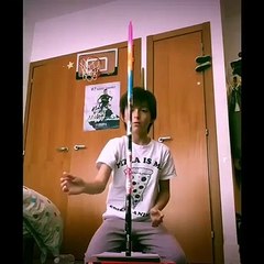 This kid stacked 8 markers together, flipped it, landed upright