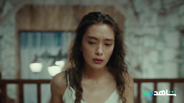 مواجهة غير متوقعة بين نارين وميادة احضروا حلقات #ابنة_السفير الموسم الثاني الآن متوفر بنسختين مدبلجة ومترجمة للعربية على #ShahidVIP