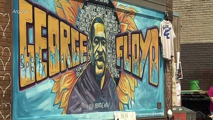 Acusado da morte de George Floyd em liberdade