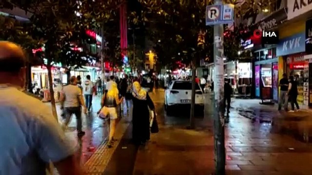İstanbul'da bir anda bastıran yağış hayatı olumsuz etkiledi
