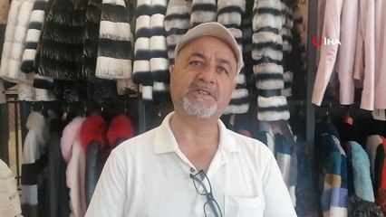 Hollandalı eşinden olan ikiz kızlarına hasret yaşıyor