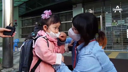 [현장 카메라]“투명 마스크 없나요” 말을 보는 사람들
