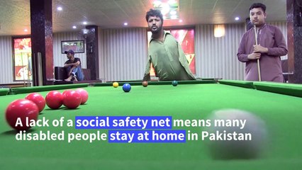 Born without arms, Pakistani snooker player masters the game