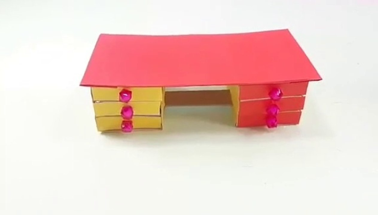 Waste Matchbox reuse idea / Best out of waste /  DIY  crafts / DIY decorating idea  / SCREEN ON