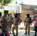 मैनपुरी: सीओ ने बिना मास्क के घूम रहे लोगों के काटे चालान
