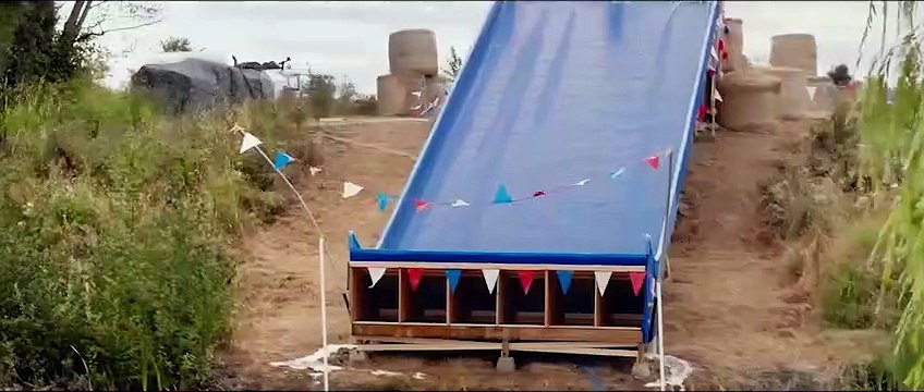 Josh Duhamel imzalı komedi Buddy Games , 24 Kasım'da seyirci karşısında