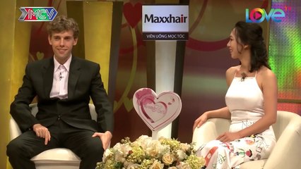 Chồng TÂY "quá dữ" không tìm vợ HÀ NỘI vì ở đó có quận HÀ ĐÔNG, sợ lấy phải vợ dữ như "SƯ TỬ"