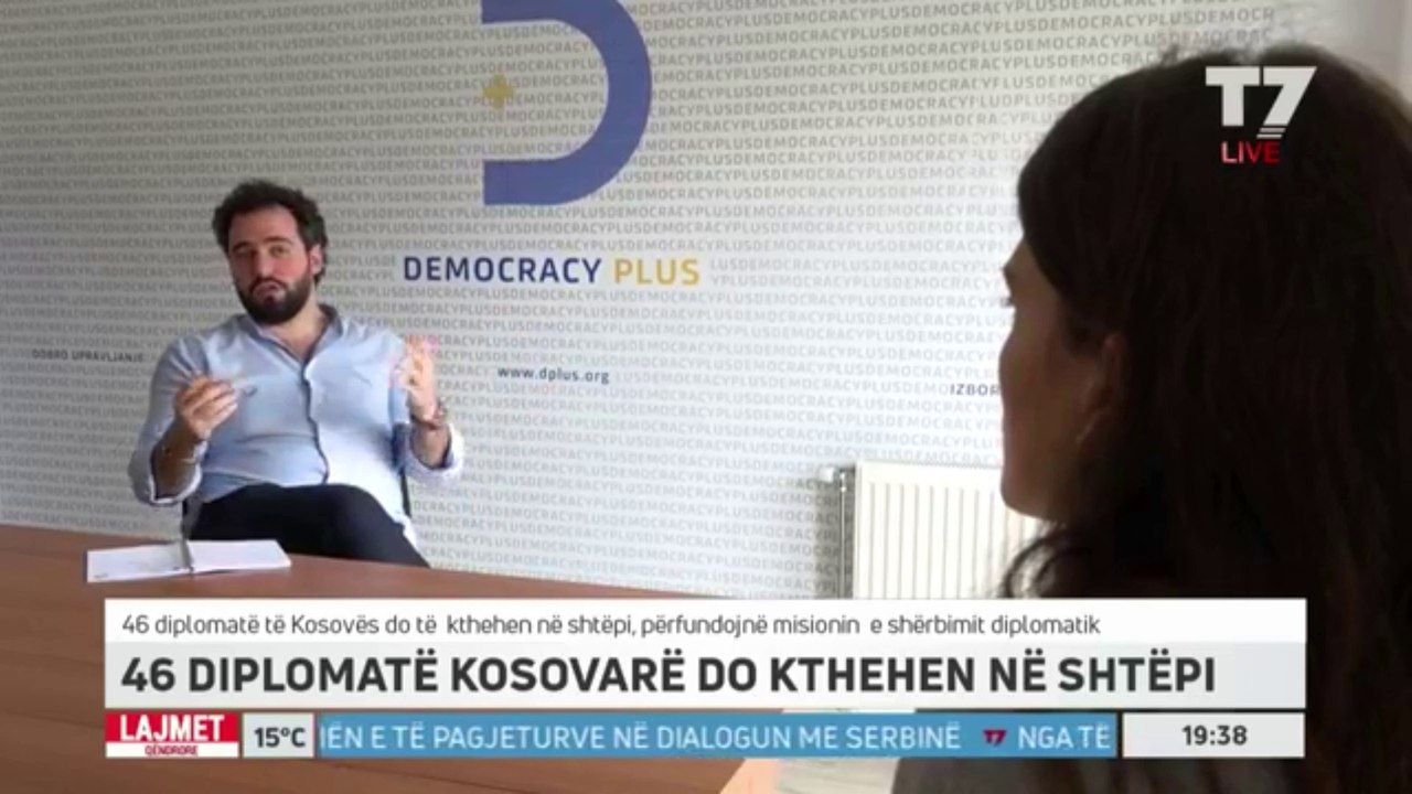 46 diplomatë do të kthehen në shtëpi
