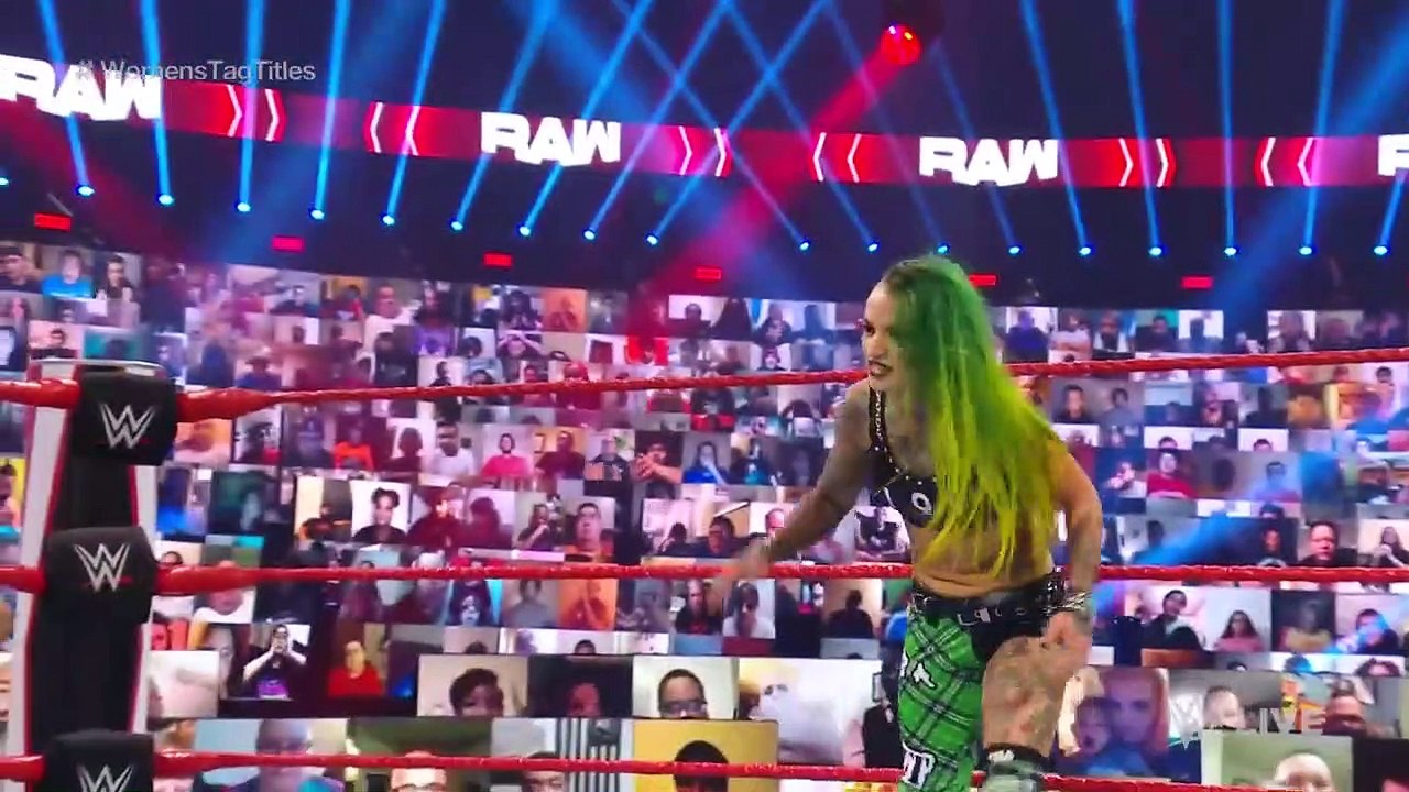 Nia Jax & Shayna Baszler vs. The Riott Squad – WWE Women’s Tag Team Title Match- Raw, Oct. 5, 2020