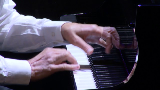 Claude Debussy : Etudes Livre II, III. Pour les notes répétées (Philippe Bianconi)