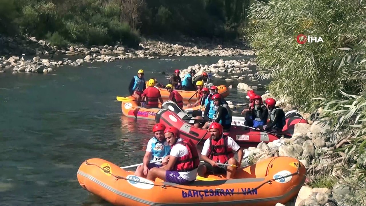 Habur Çayında rafting heyecanı başladı