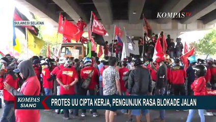 Demo UU Cipta Kerja di Kolong Jembatan Layang Makassar, Jalan Diblokade