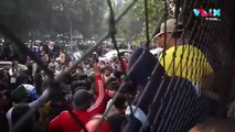 Video Detik-detik Massa Rusak dan Bakar Pos Polisi Tugu Tani