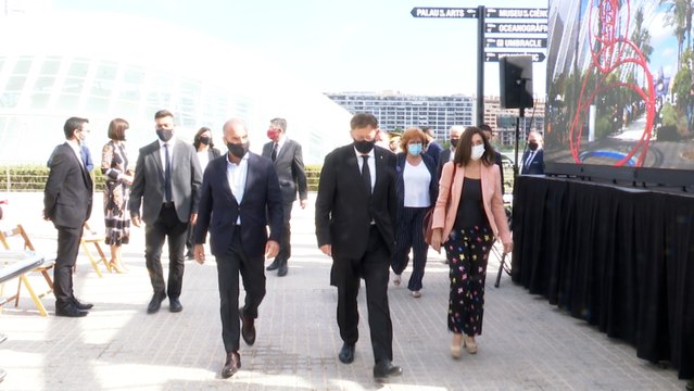 Puig y la ministra Darias asisten al acto homenaje a víctimas Covid