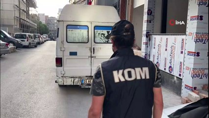 İzmir'de 15 tona yakın kaçak akaryakıt ele geçirildi-