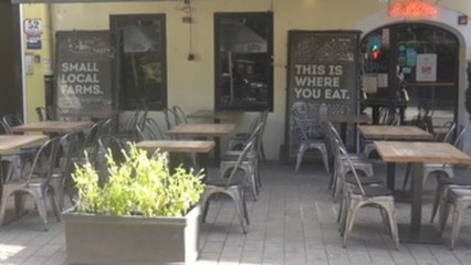 Restauradores croatas protestan y piden ayuda estatal para sobrevivir