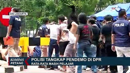 Polisi Tangkap Pendemo di Gedung DPR, Rata-rata Masih di Bawah Umur