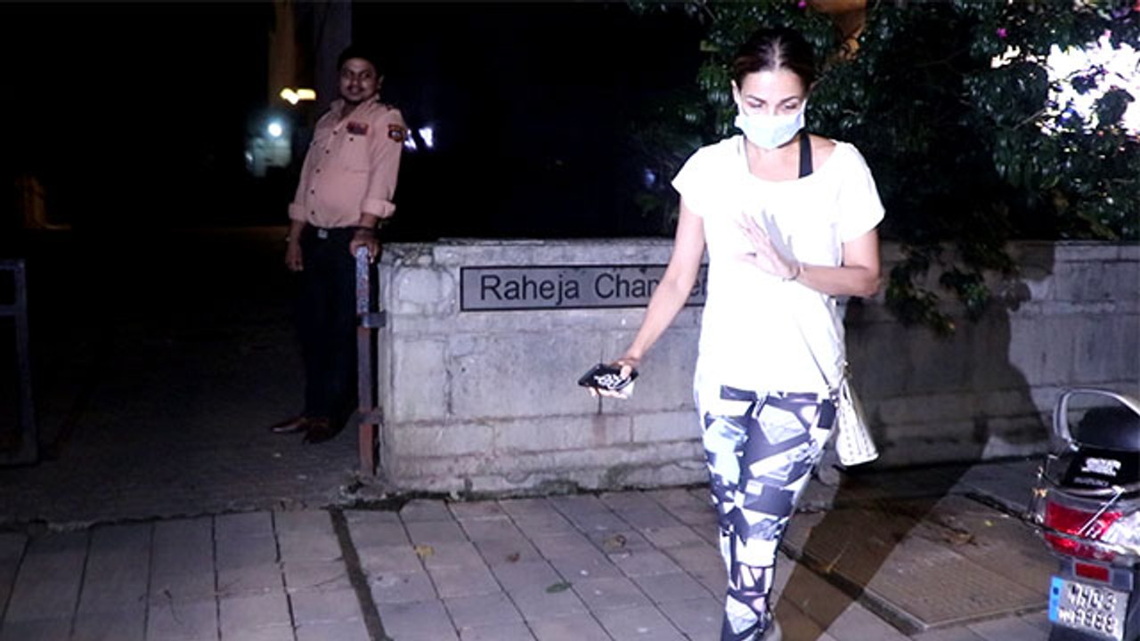 Malaika Arora  visited clinic after Corona Negative Report | FilmiBeat