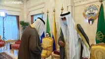 شاهد: ولي عهد الكويت يؤدي اليمين الدستورية