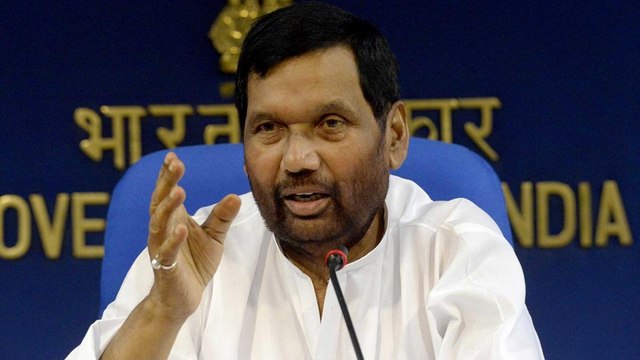 What Giriraj Singh said on Ram Vilas Paswan's demise?