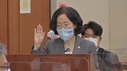공정거래위원장, 가습기 살균제 피해자에 첫 사과 / YTN