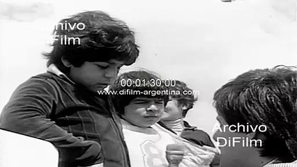 Raul Alfredo - Hugo Hernan - Report to Diego Maradona's little brothers 1979