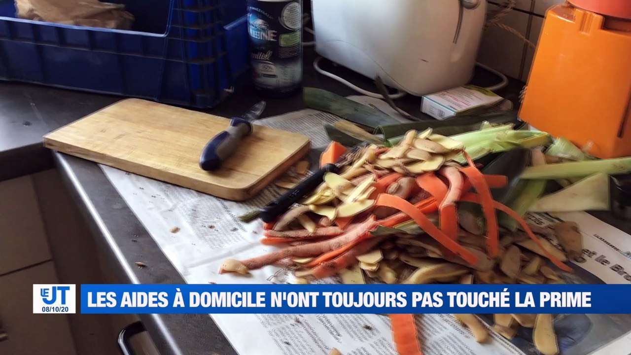 A la Une : Alerte maximale Covid à Saint-Etienne / La préfète annoncera les mesures ce vendredi / Des soirées entre étudiantes régulières dans les appartements / Des exposants de foire contraints de vendre leur stock sur Internet / Une expo de masques