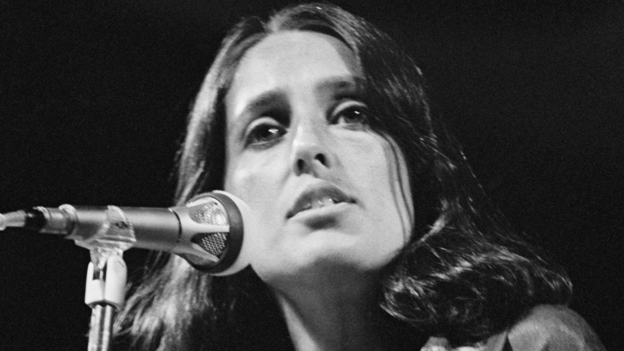 SeeHer Story: Joan Baez