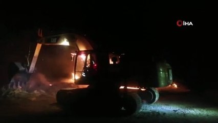 Nallıhan’da 4500 balya yanarak kül oldu