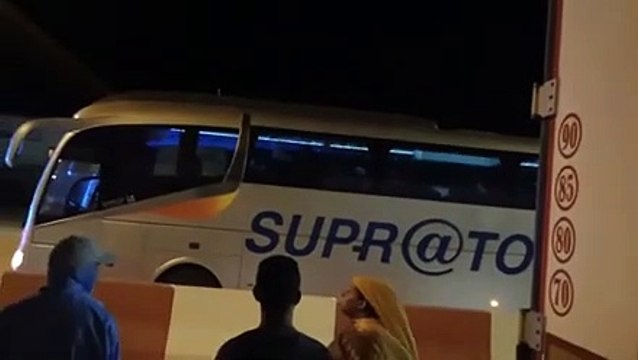 Hôtels et auberges à remplir: Un convoi de Sénégalais venus d’Espagne, bloqué injustement à la frontière marocaine...