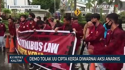 Demo Tolak Undang-Undang Cipta Kerja Diwarnai Aksi Anarkis