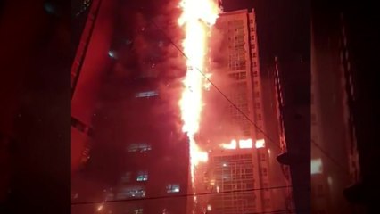 울산 주상복합 아파트 화재..."사망·중상자 없어" / YTN
