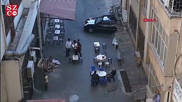 Usta ile çırak kavgasını film izler gibi izlediler