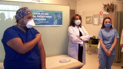 Çin’den getirilen Covid-19 aşısı İstanbul’da ilk gönüllüye yapıldı