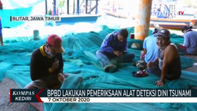 BPBD Kabupaten Blitar Periksa Alat Pendeteksi Dini Tsunami
