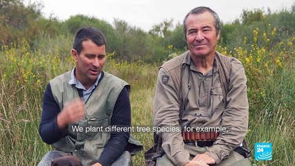 Hunters: Enemies or allies of the environment?