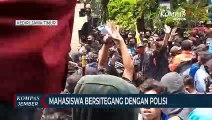 Tolak UU Cipta Kerja, Mahasiswa Bersitegang Dengan Polisi