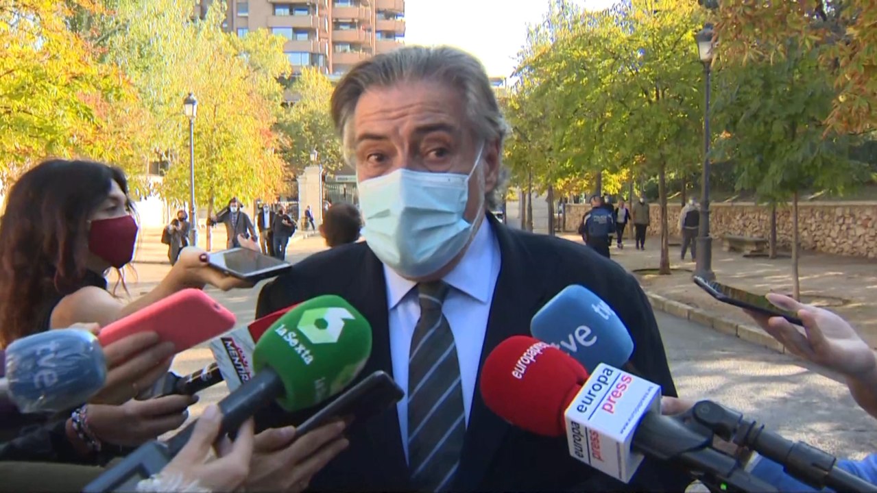 Pepu Hernández insta a la Comunidad a que deje de "estar en competición"